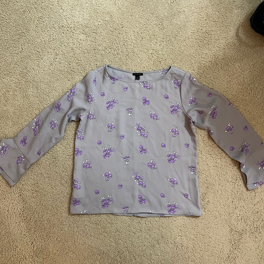 Ann Taylor, thick material, doesn’t really wrinkle